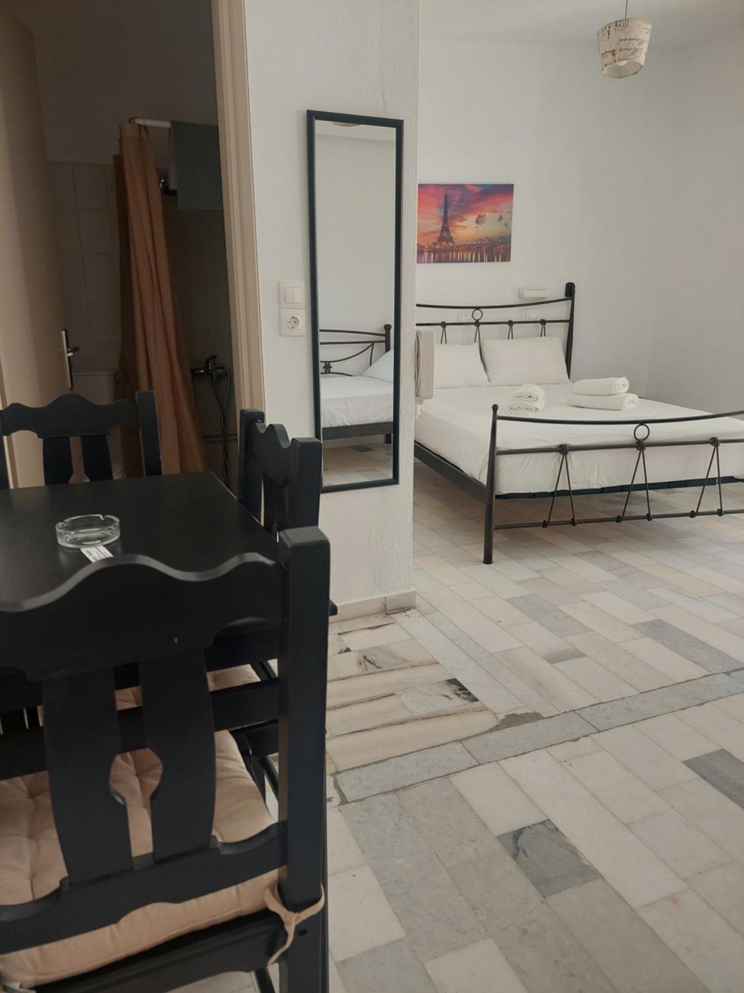 Studio Tsakas Naxos City Kültér fotó
